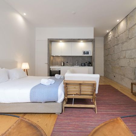 Lovelystay - Rico'S Apartment - Almada 2º F OOporto Esterno foto