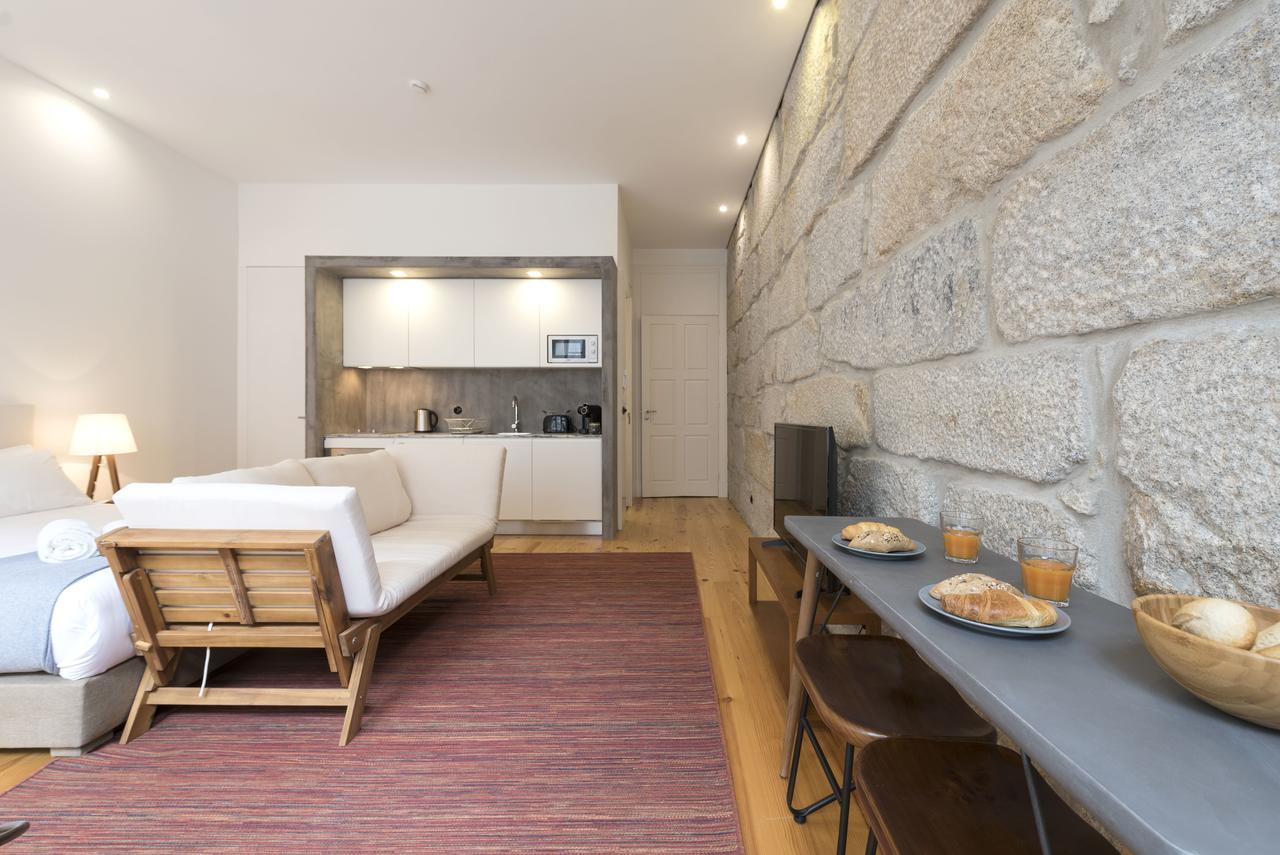 Lovelystay - Rico'S Apartment - Almada 2º F OOporto Esterno foto