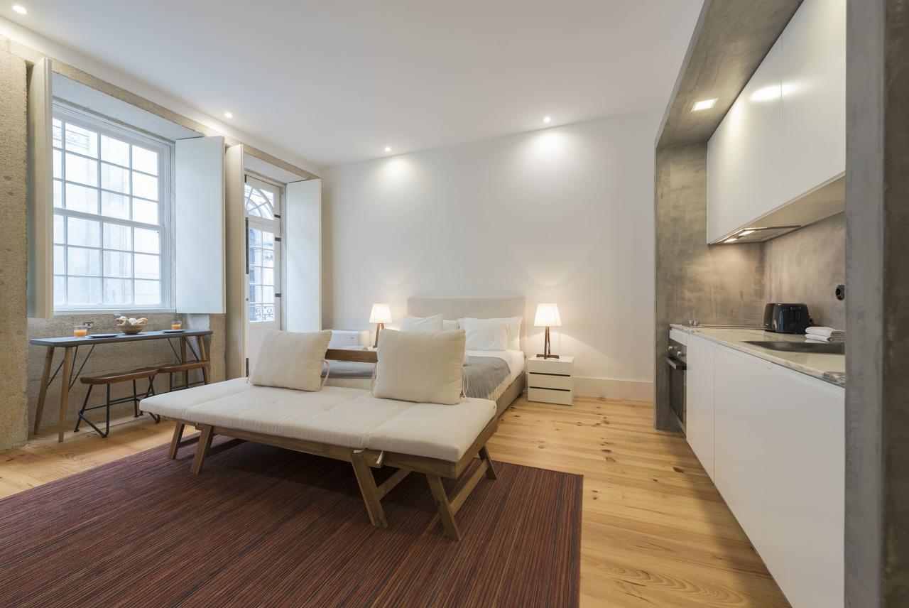 Lovelystay - Rico'S Apartment - Almada 2º F OOporto Esterno foto