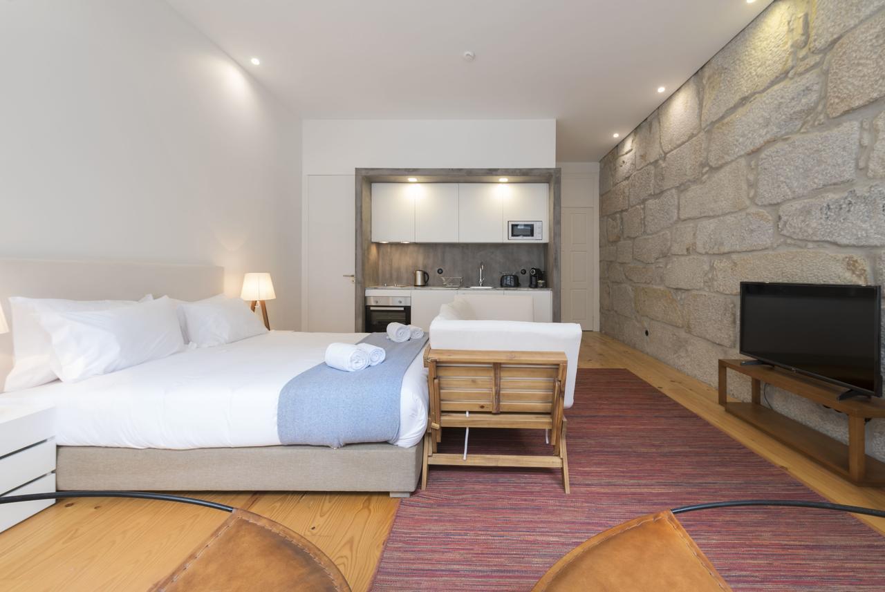 Lovelystay - Rico'S Apartment - Almada 2º F OOporto Esterno foto