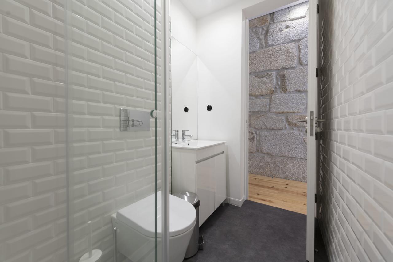 Lovelystay - Rico'S Apartment - Almada 2º F OOporto Esterno foto