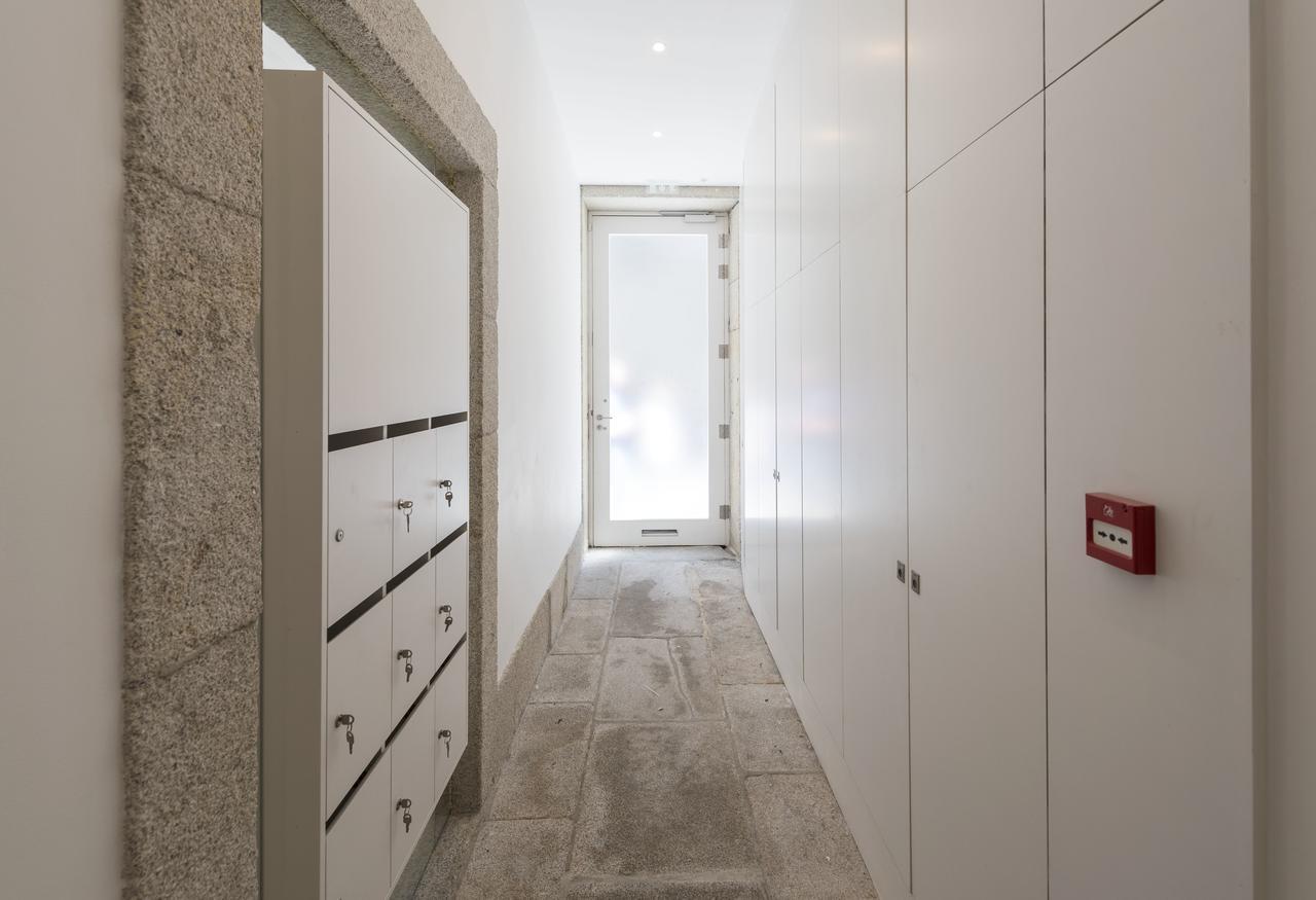 Lovelystay - Rico'S Apartment - Almada 2º F OOporto Esterno foto